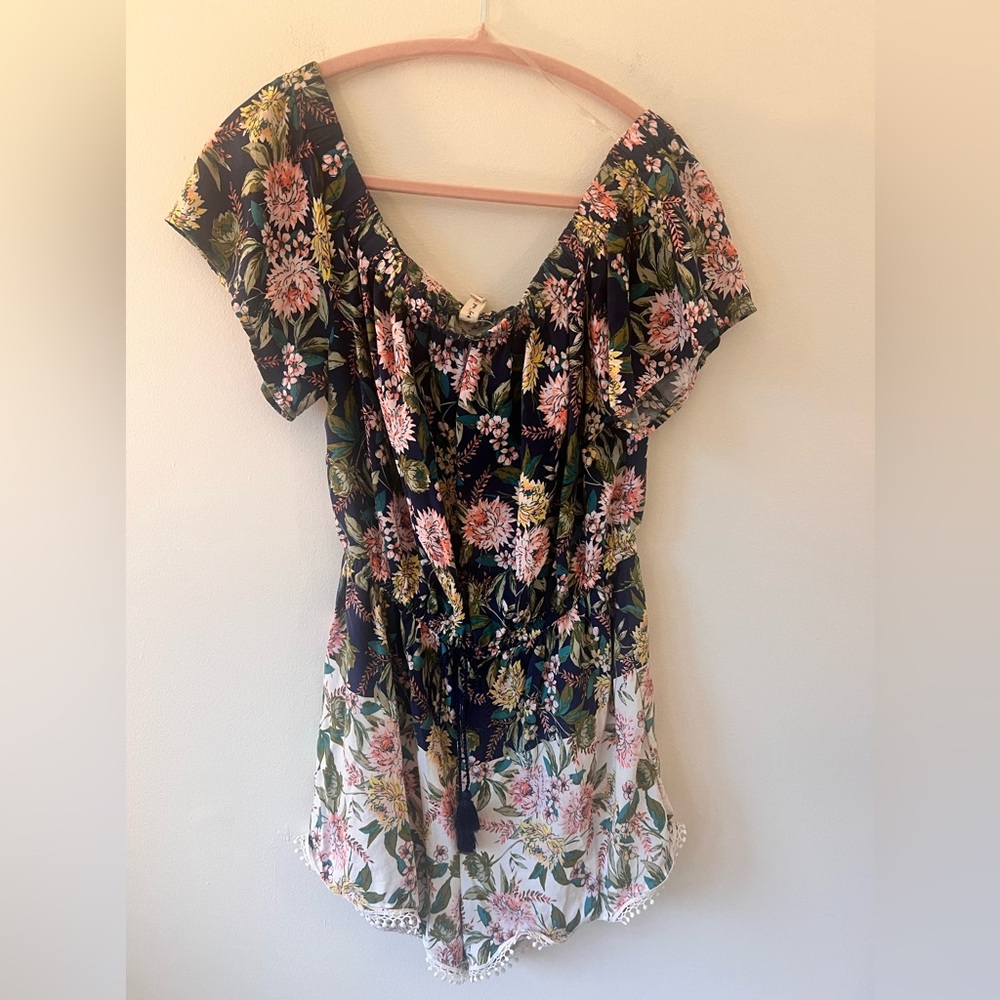 Off the shoulder floral romper